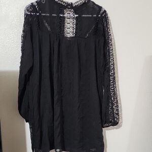 Black Lace Long-Sleeve Women’s Dress